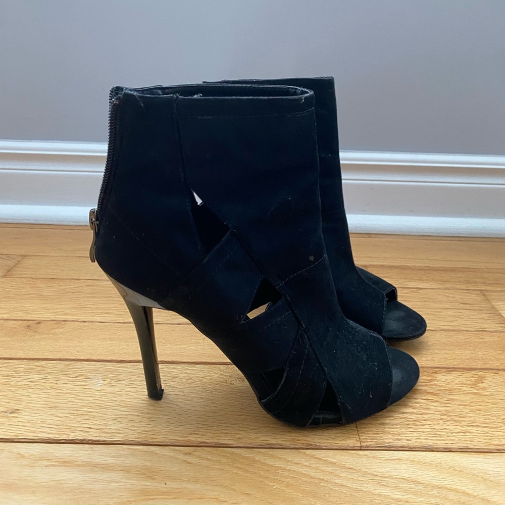 Open Toe Healed Boot